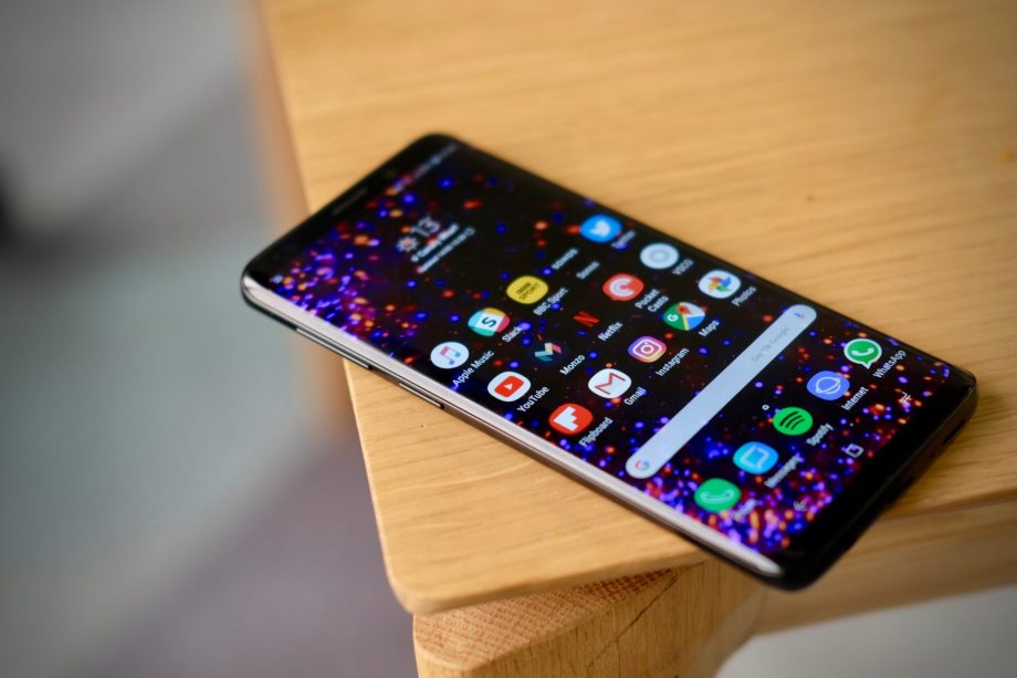 telephone cellulaire remis à neuf prêt à être utilisé